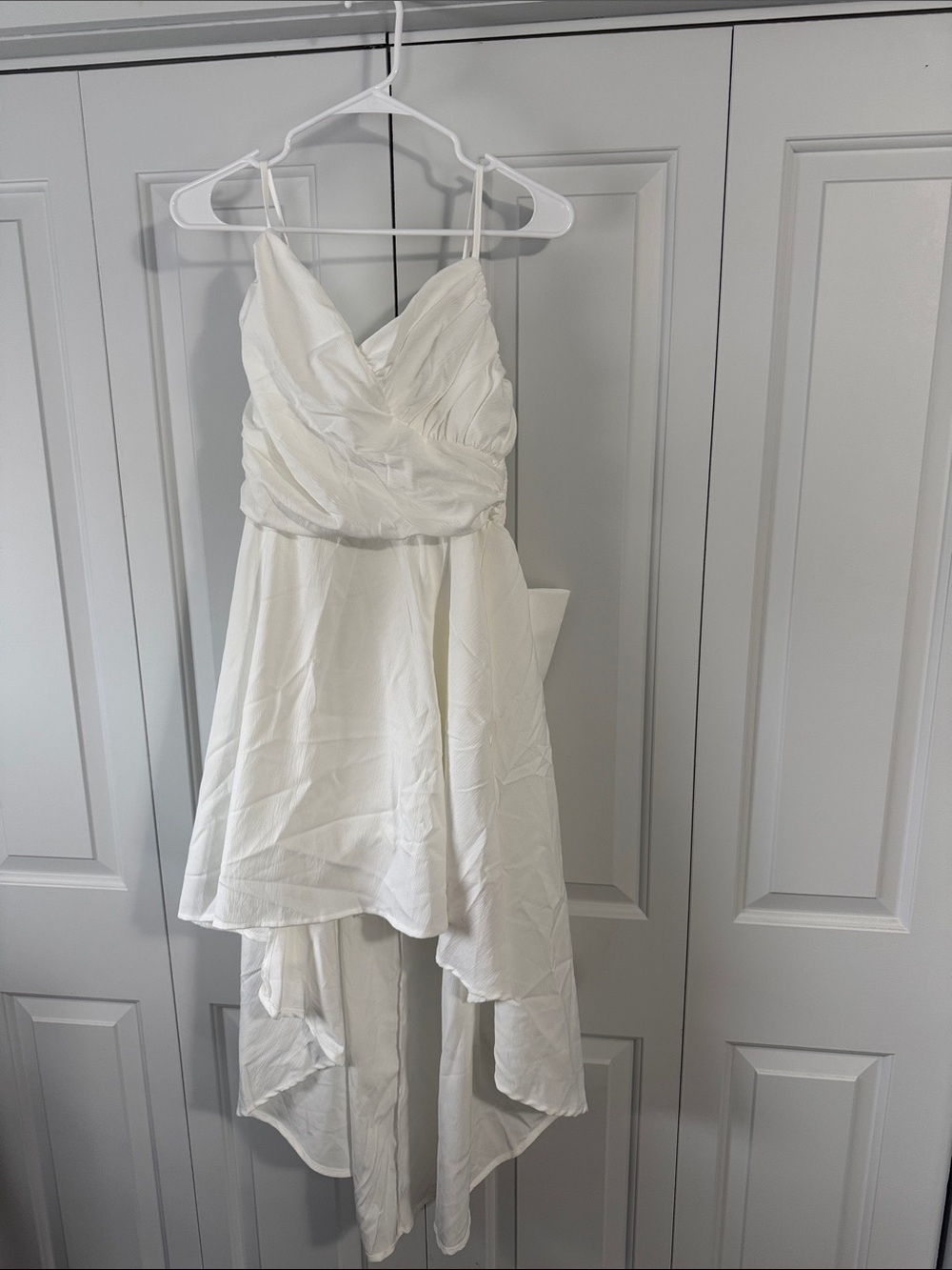 Source Unknown Ivory High-Low Spaghetti Strap Dress